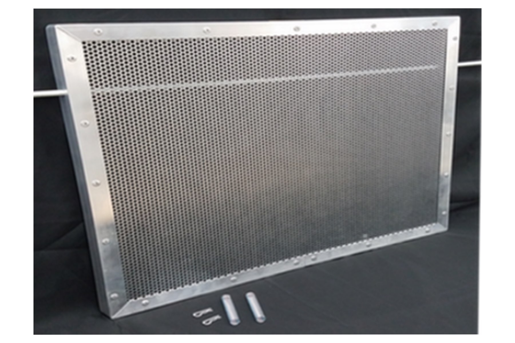 Radiator Shaker Screen Dominator Race Products